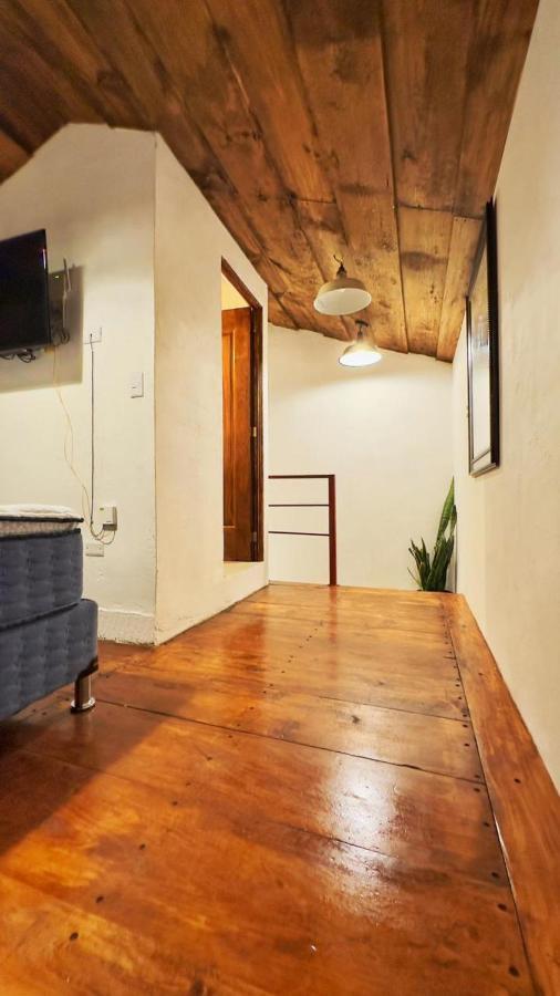 Cozy Bohemian Loft Apartment Close Central Plaza أنتيغوا غواتيمالا المظهر الخارجي الصورة