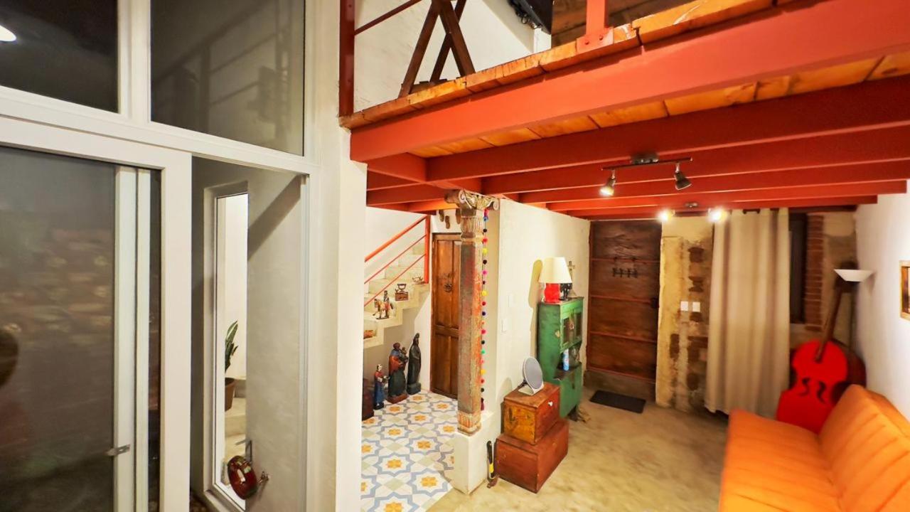 Cozy Bohemian Loft Apartment Close Central Plaza أنتيغوا غواتيمالا المظهر الخارجي الصورة